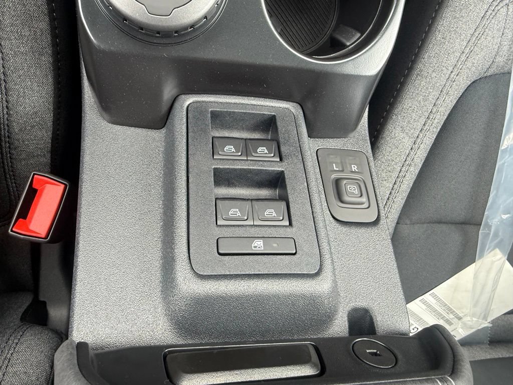 New 2026 Ford Bronco 4-Door AWD/4WD image 26