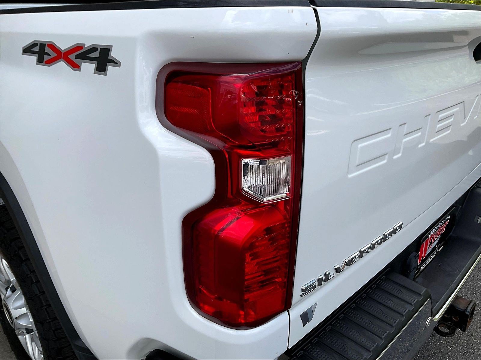 Used 2022 Chevrolet Silverado 2500 LT AWD/4WD image 23