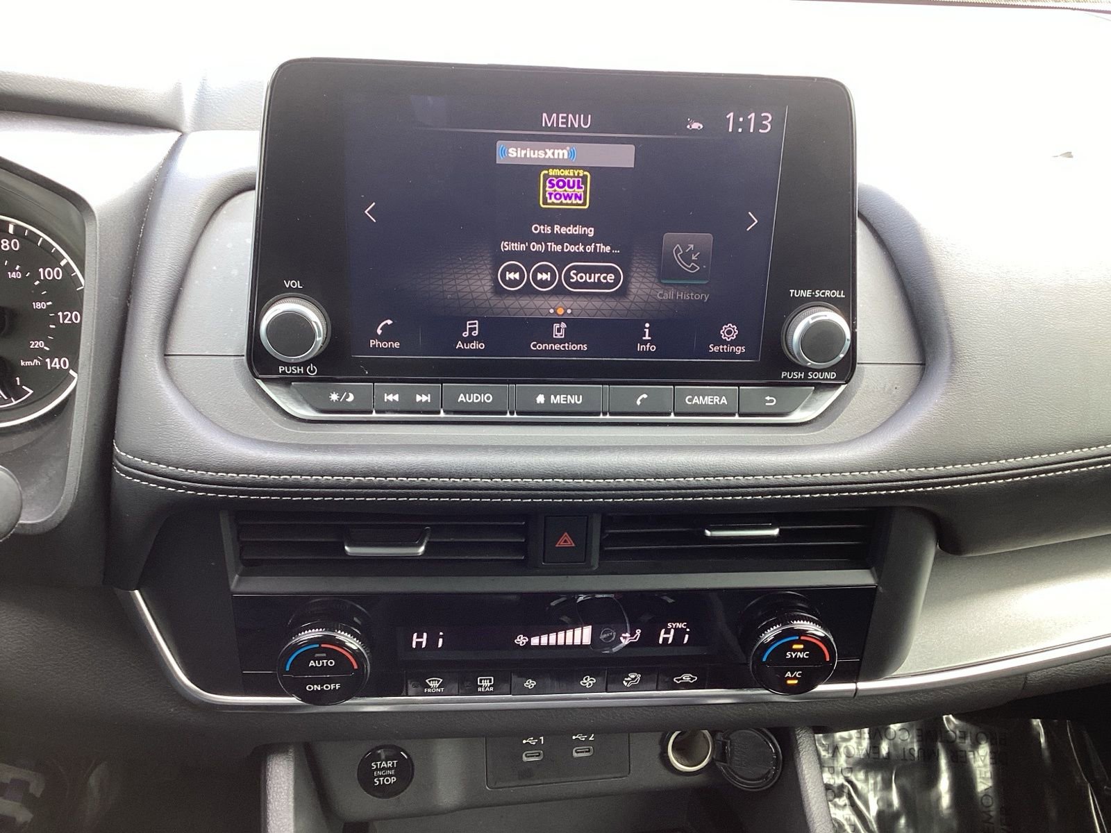 Used 2025 Nissan Rogue SV image 14