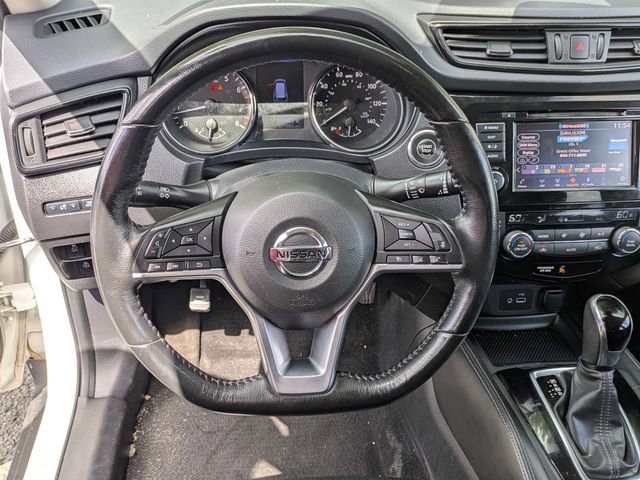 Used 2018 Nissan Rogue SL w/ Premium Package AWD/4WD image 16