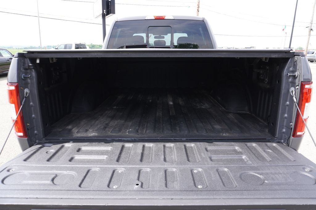 Used 2018 Ford F150 XLT w/ Equipment Group 302A Luxury AWD/4WD image 26