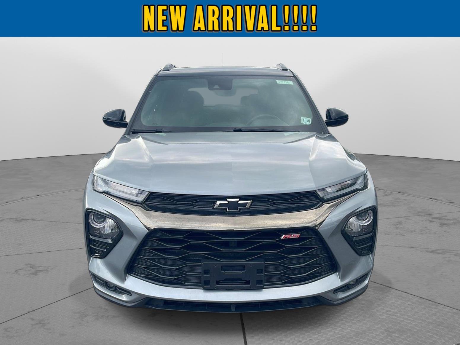 Used 2023 Chevrolet TrailBlazer RS w/ Sun and Liftgate Package AWD/4WD image 8