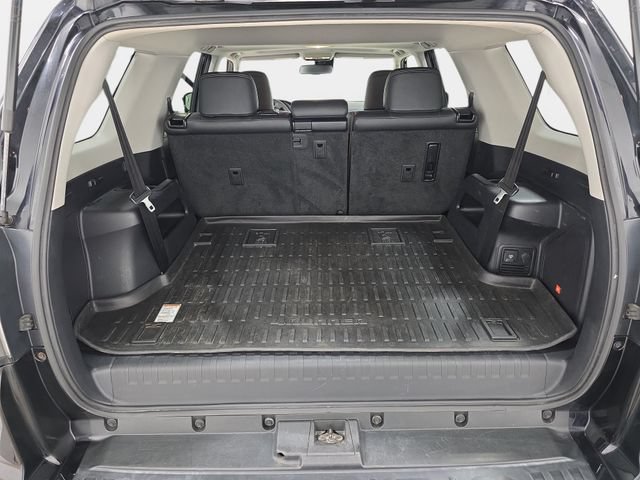 Certified 2020 Toyota 4Runner Nightshade AWD/4WD image 32
