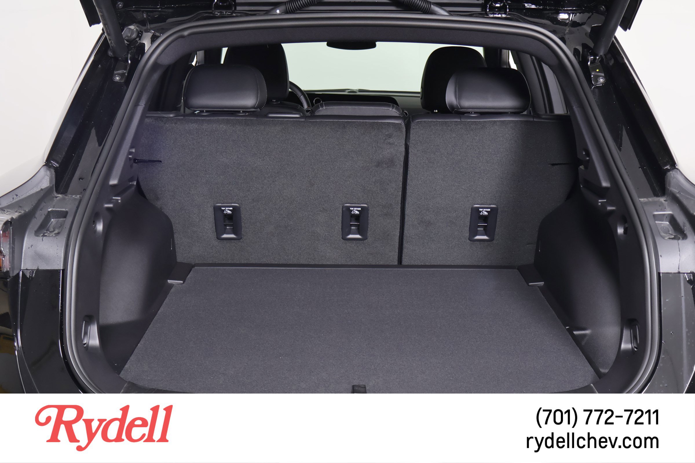 New 2025 Chevrolet Equinox EV LT image 7