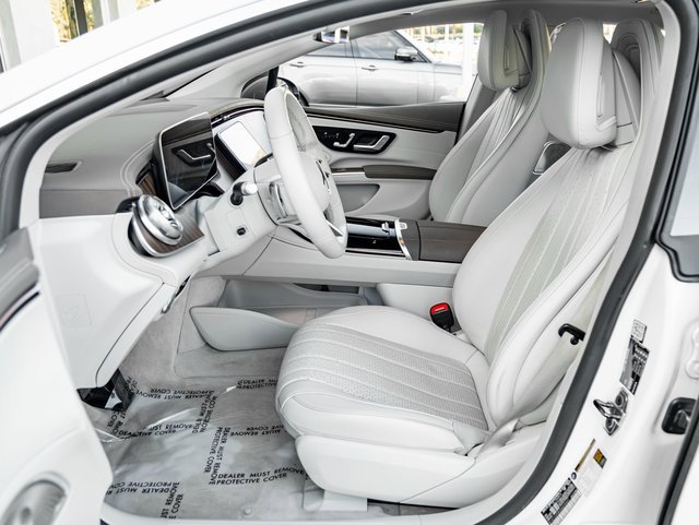 Used 2022 Mercedes-Benz EQS 450+ Sedan image 13