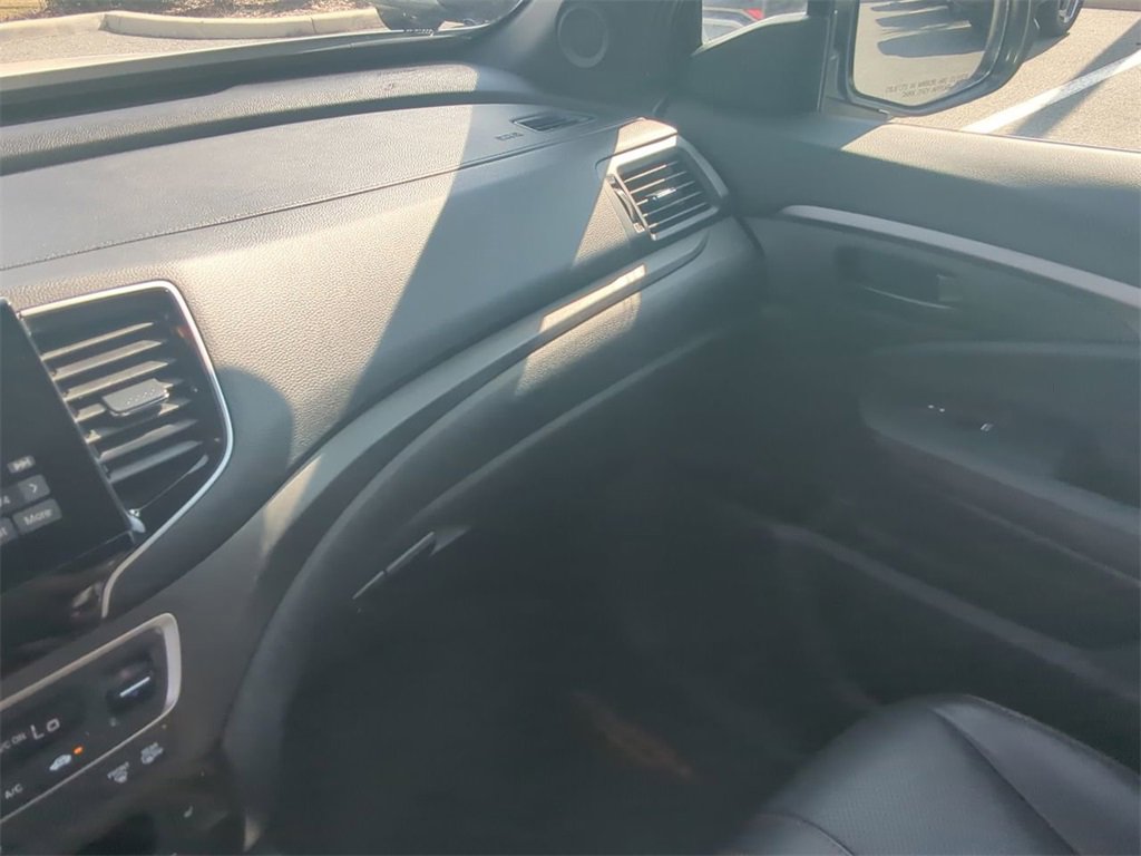 Certified 2023 Honda Passport TrailSport image 16
