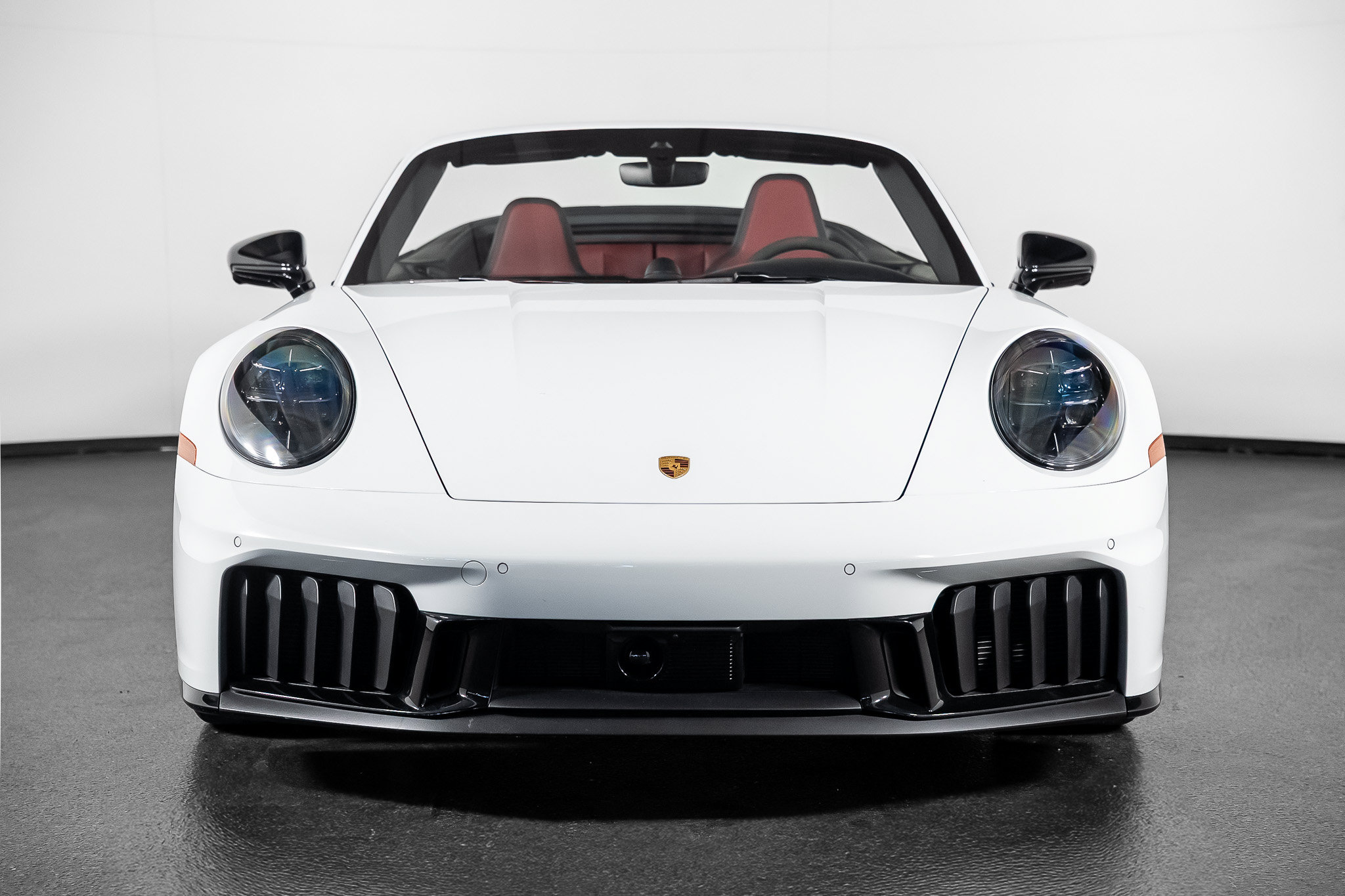 Used 2025 Porsche 911 Carrera 4 GTS AWD/4WD image 5