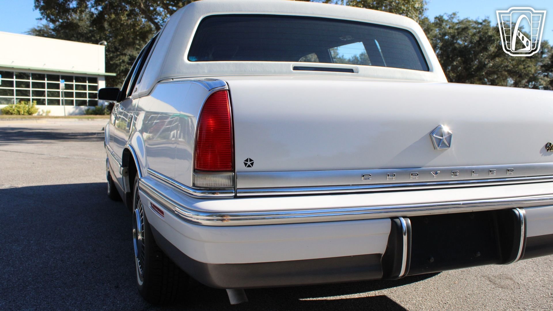 Used 1993 Chrysler New Yorker Fifth Avenue FWD image 33