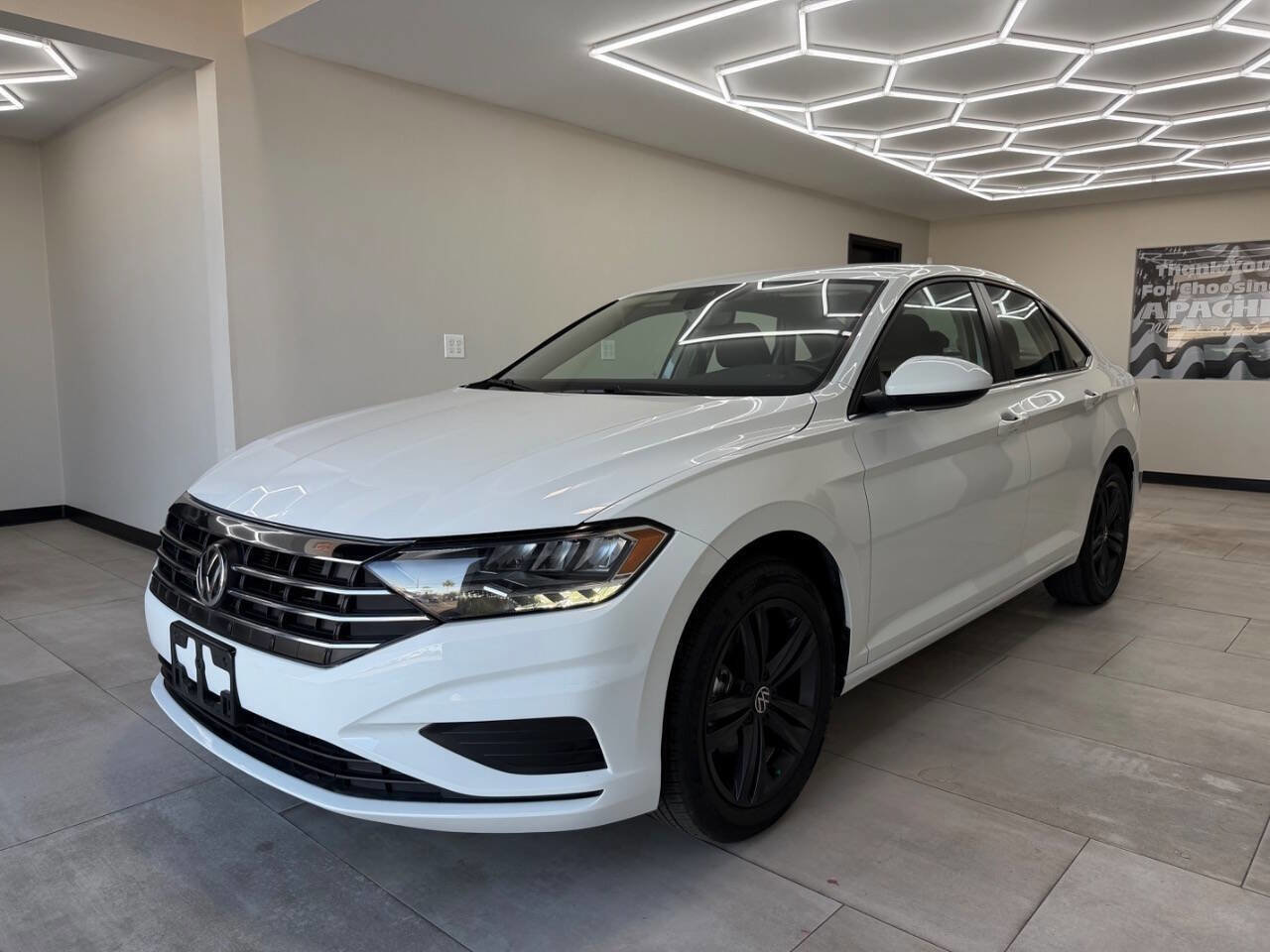 Used 2025 Volkswagen Jetta S image 3