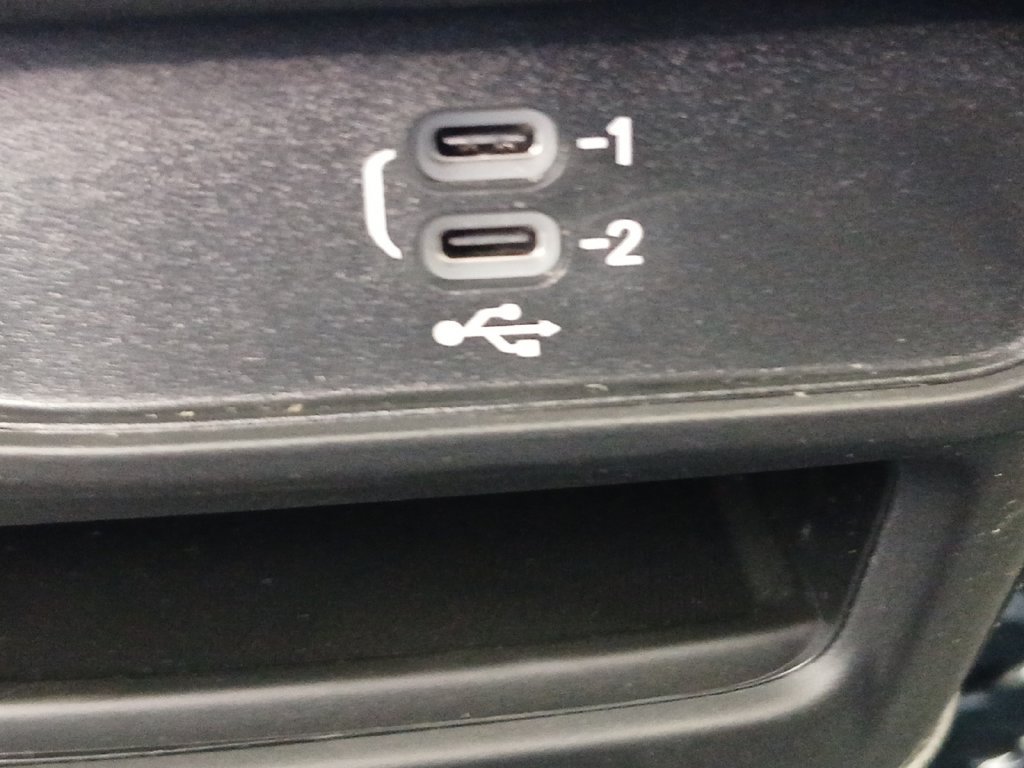 New 2027 Chrysler Pacifica LX FWD image 6