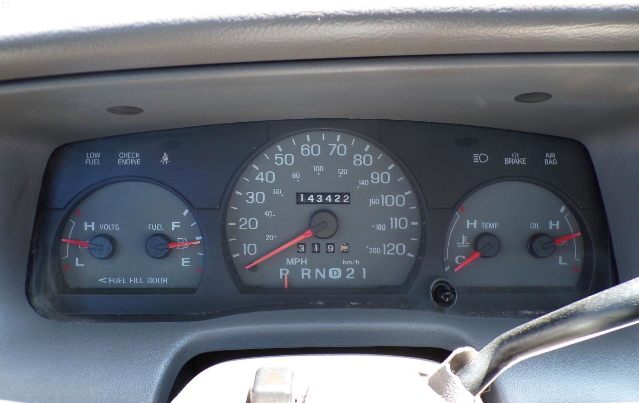 Used 1999 Mercury Grand Marquis GS RWD image 11