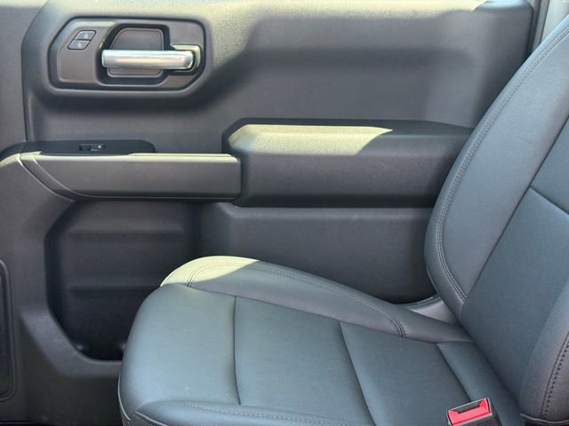 Used 2025 Chevrolet Silverado 1500 W/T w/ Trailering Package image 12