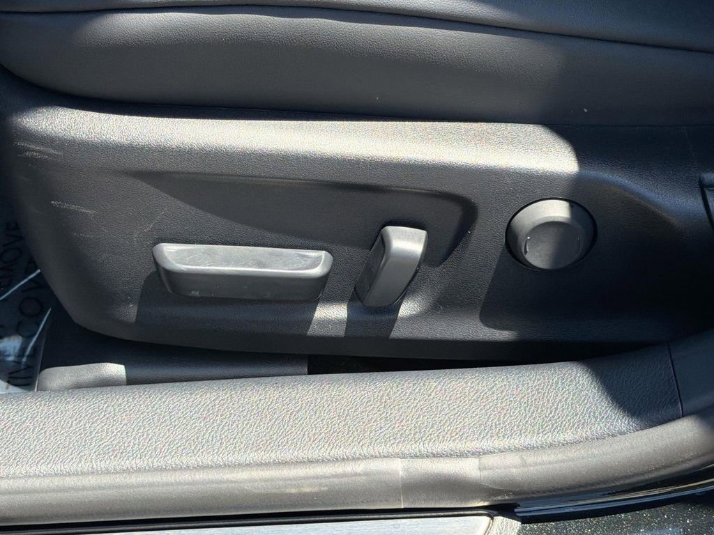 Used 2025 Lexus IS 350 F Sport w/ Accessory Package RWD image 23