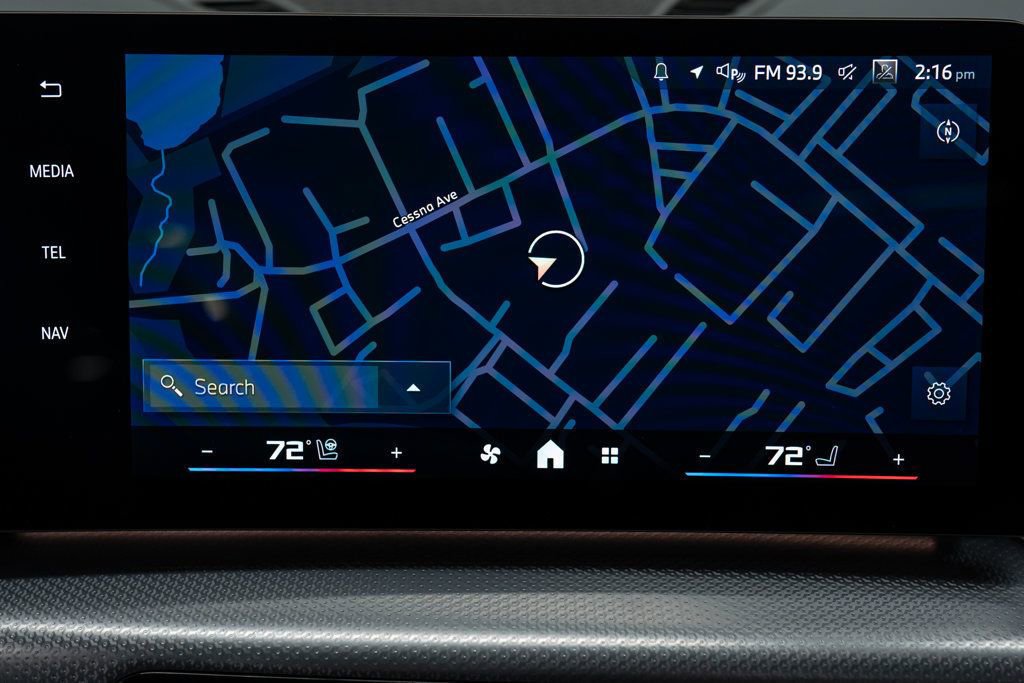 Used 2024 BMW X1 w/ M Sport Line w/ Premium Package image 23