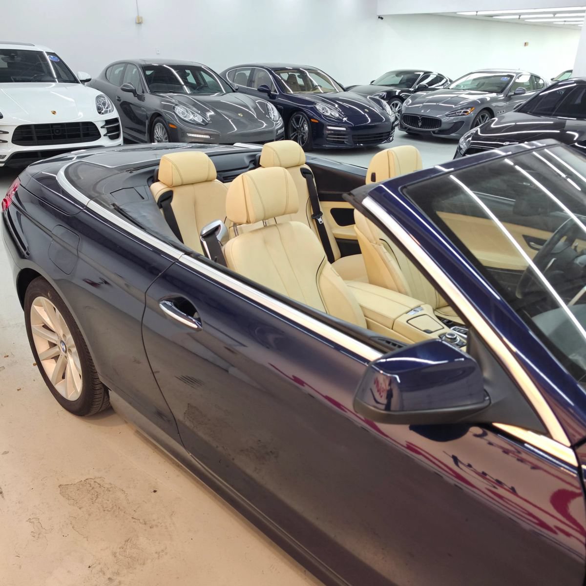 Used 2014 BMW 640i Convertible RWD image 33