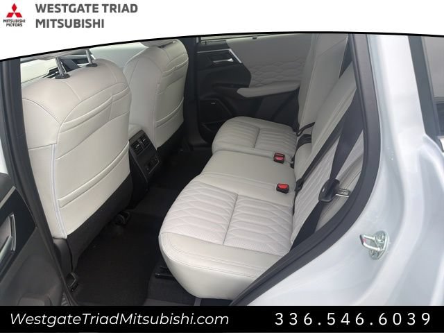 New 2026 Mitsubishi Outlander SEL FWD image 19