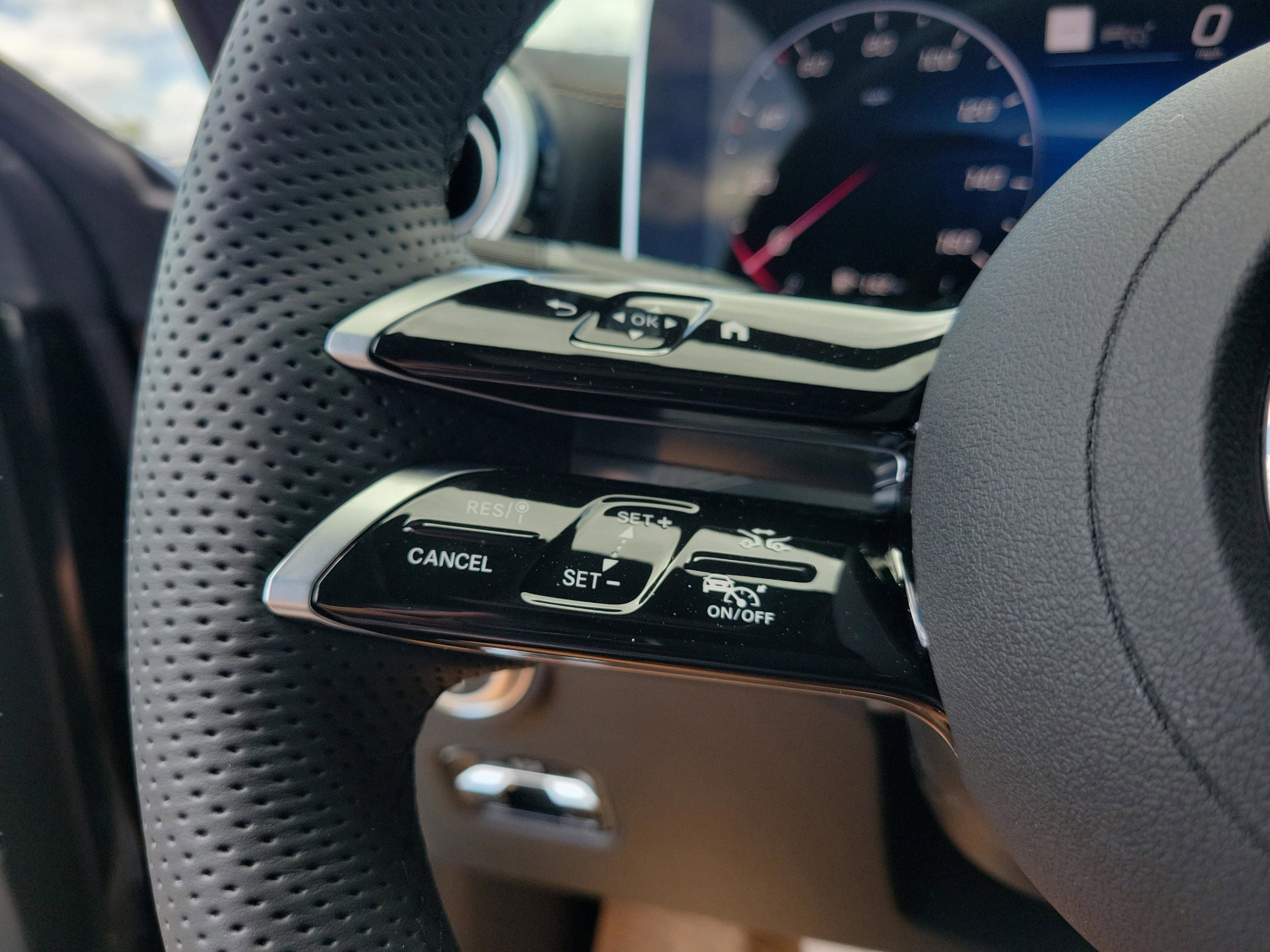 New 2026 Mercedes-Benz CLE 450 4MATIC Coupe image 23
