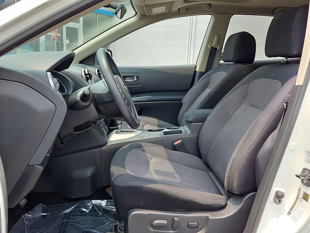 Used 2012 Nissan Rogue SV w/ Premium Pkg AWD/4WD image 12