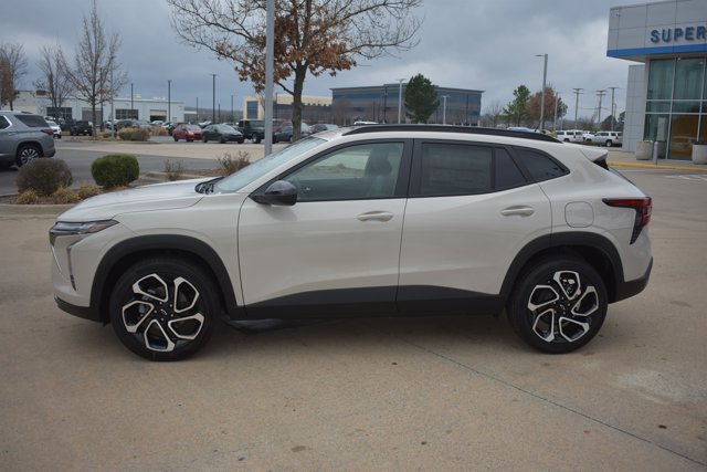New 2026 Chevrolet Trax RS w/ Sunroof Package image 10