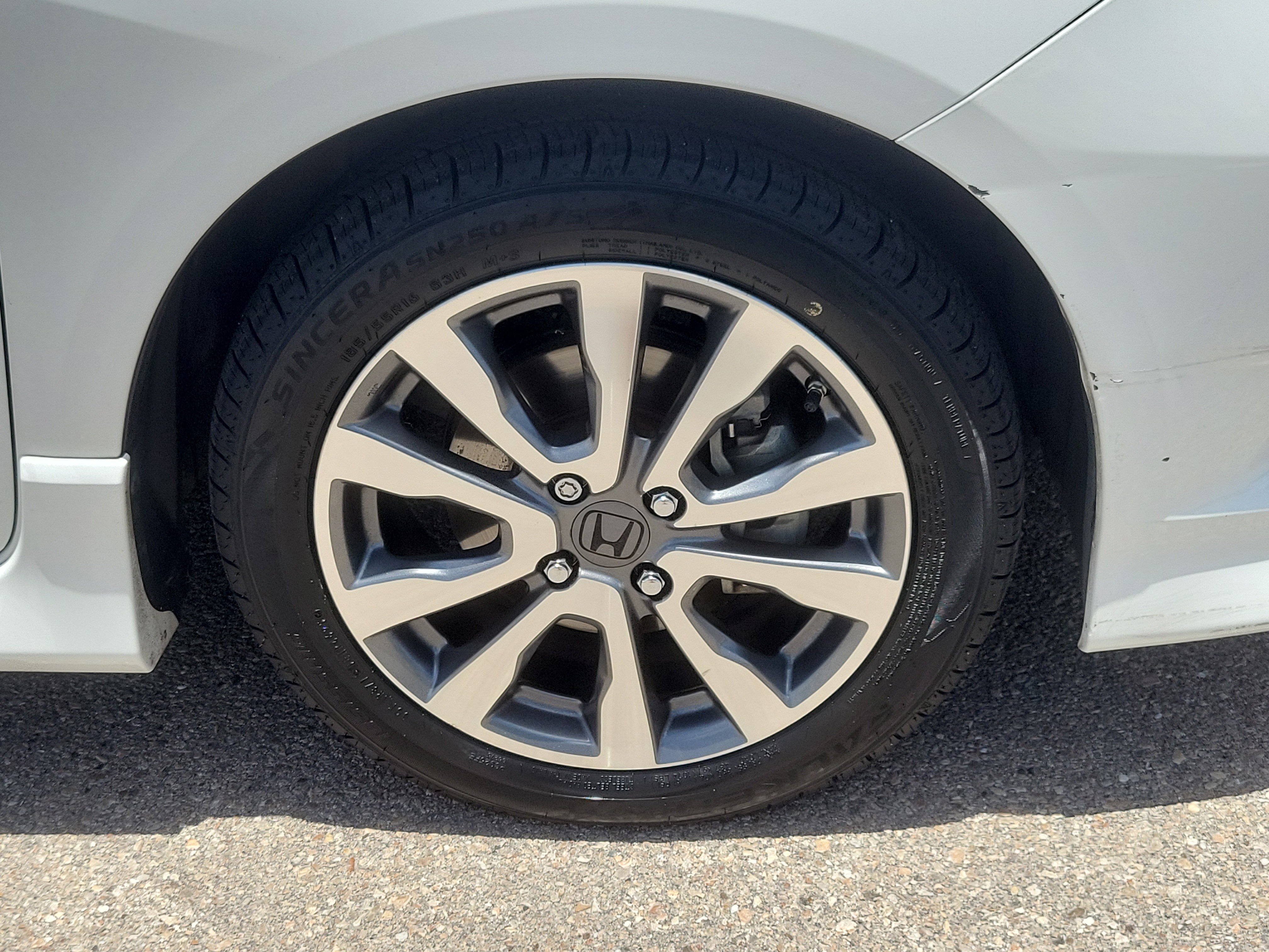Used 2013 Honda Fit Sport image 11