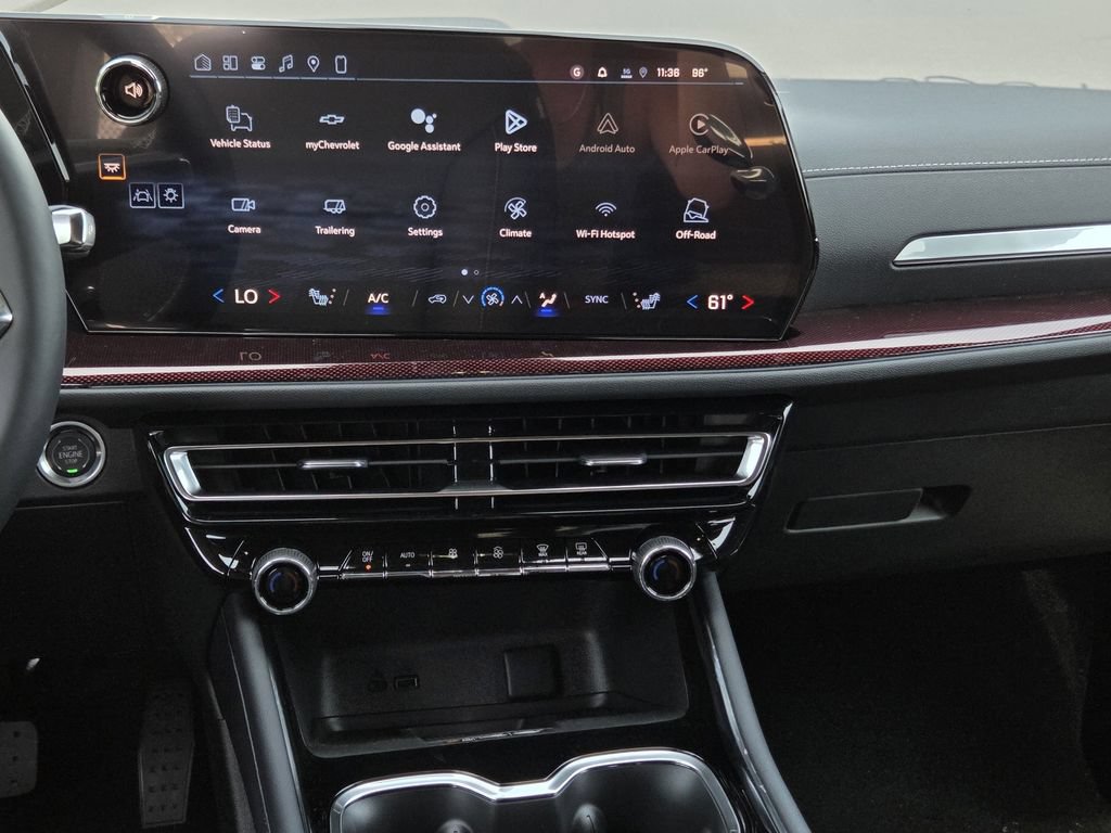 New 2026 Chevrolet Traverse Z71 w/ Driver Confidence Package AWD/4WD image 10