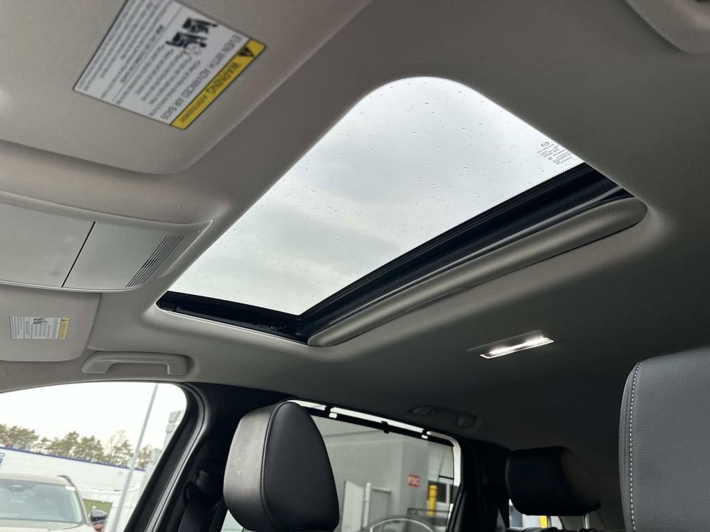 Certified 2024 MAZDA CX-90 Plug-In Hybrid w/ Preferred image 26