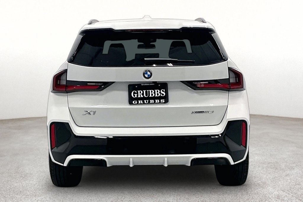 Used 2026 BMW X1 xDrive28i w/ M Sport Package AWD/4WD image 5