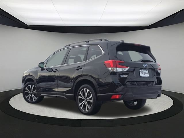 Used 2023 Subaru Forester Limited image 5