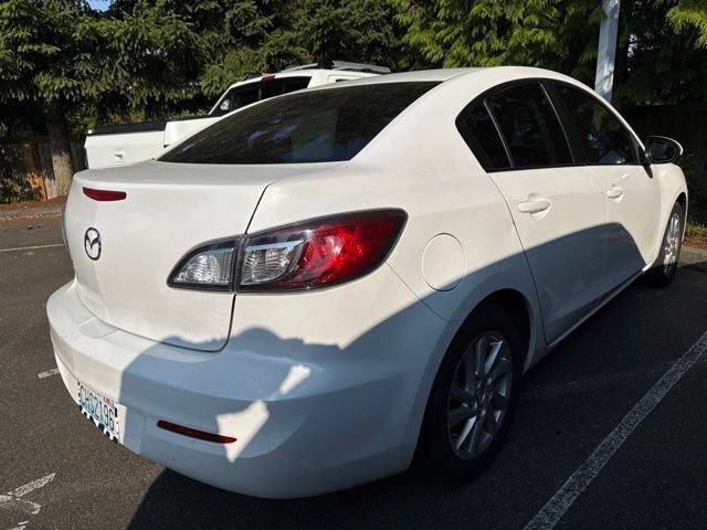 Used 2012 MAZDA MAZDA3 i Touring FWD image 4