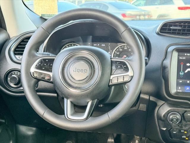 Certified 2023 Jeep Renegade Limited image 14