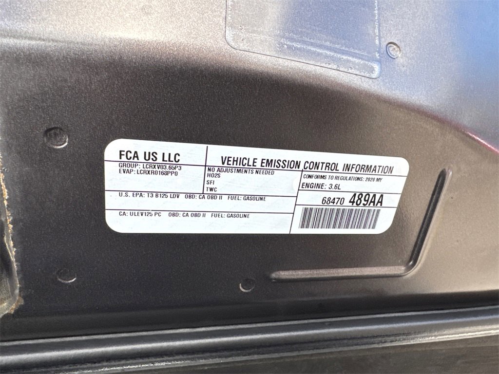 Used 2020 Dodge Challenger SXT w/ Blacktop Package image 11