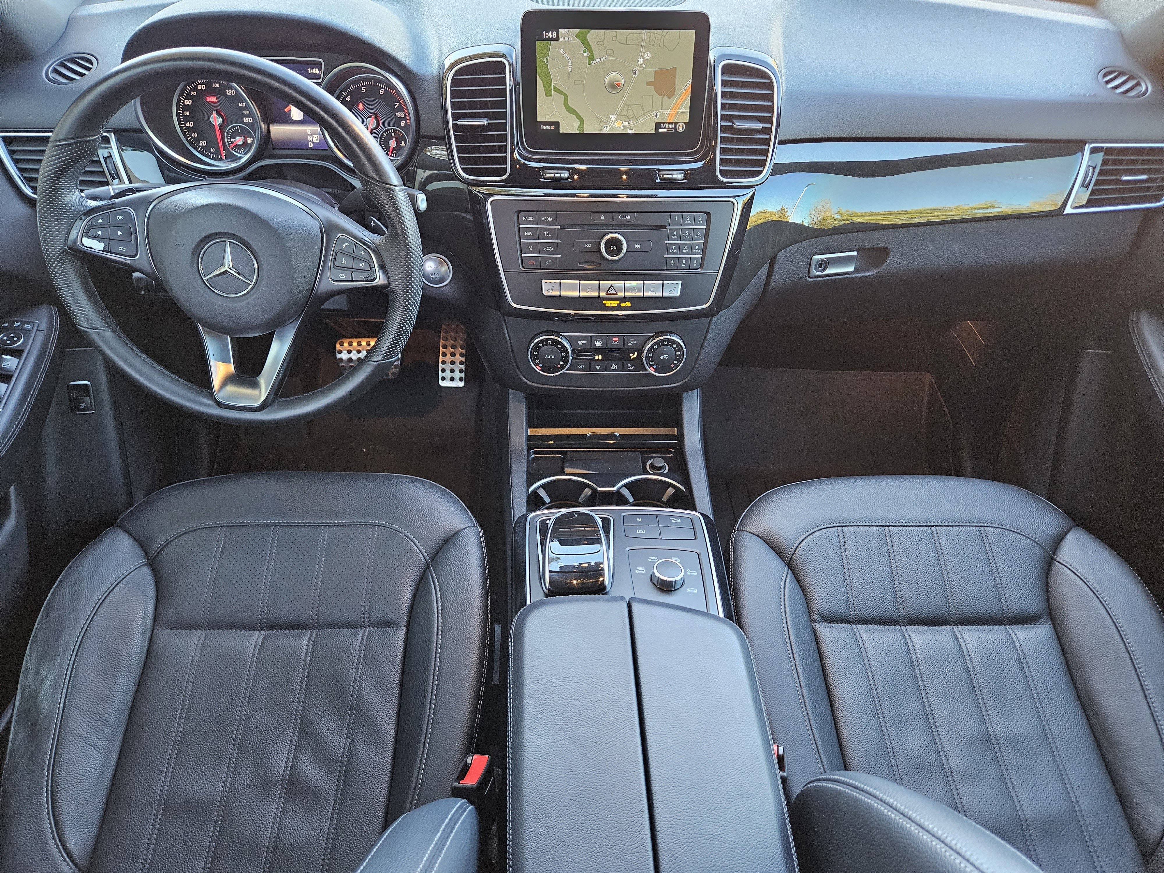 Used 2019 Mercedes-Benz GLE 400 4MATIC image 28