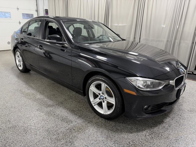 Used 2014 BMW 328i xDrive Sedan image 3