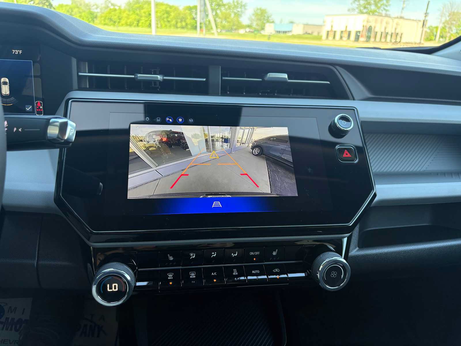 New 2027 Chevrolet Bolt LT w/ Comfort Package FWD image 17