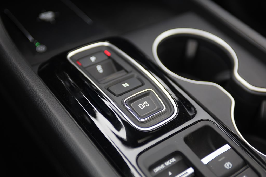 New 2026 Honda Pilot Touring image 23