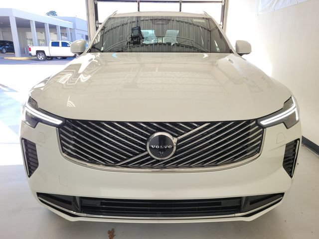 New 2026 Volvo XC90 B6 Plus w/ Protection Package Premier AWD/4WD image 4