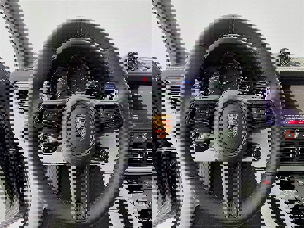 New 2026 Porsche Macan Turbo image 17