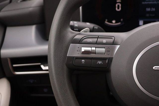 Used 2025 Hyundai Sonata SEL FWD image 11
