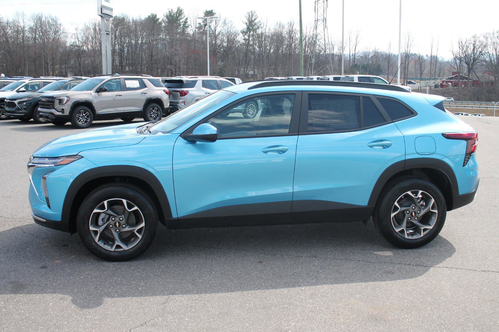 New 2026 Chevrolet Trax LT w/ Driver Confidence Package image 4