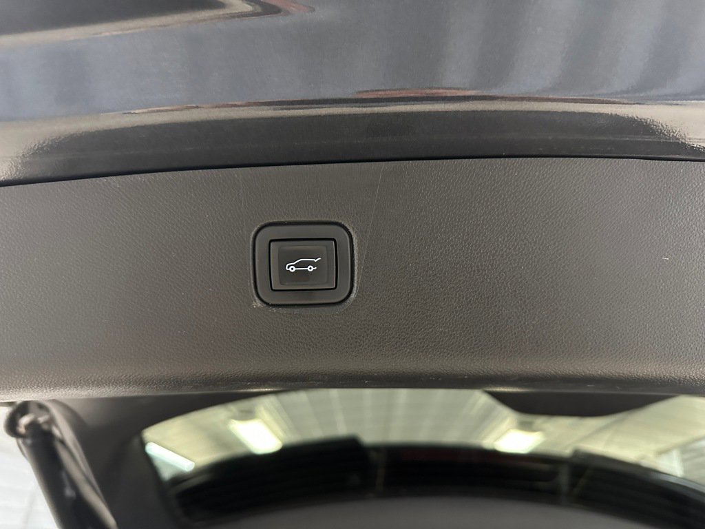 Certified 2021 Chevrolet Blazer LT w/ Sound & Technology Package image 26