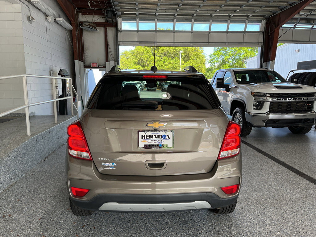 Used 2021 Chevrolet Trax LT image 7