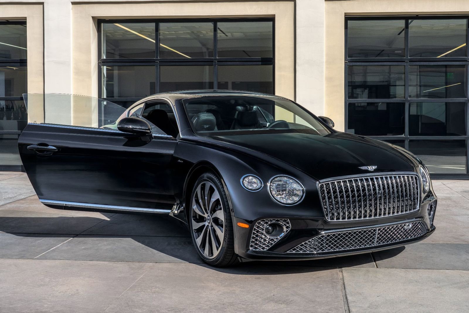 Used 2024 Bentley Continental GT Azure image 6