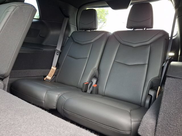 Certified 2025 Cadillac XT6 Sport w/ Technology Package AWD/4WD image 10
