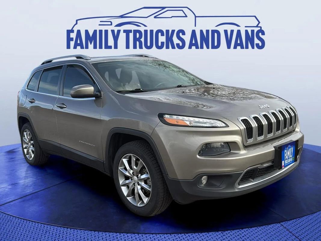 Used 2018 Jeep Cherokee Limited image 7