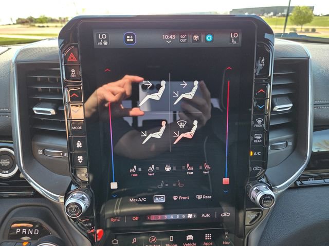 Used 2025 RAM 1500 Laramie AWD/4WD image 23