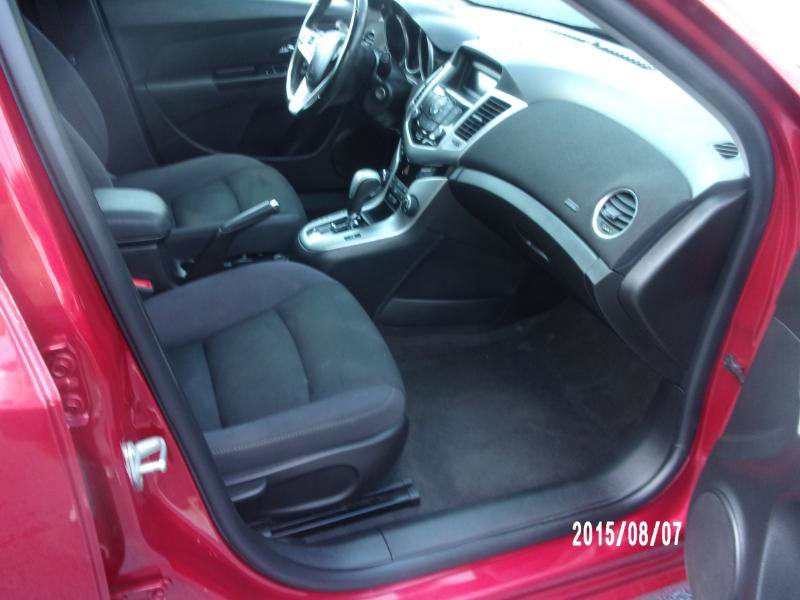 Used 2014 Chevrolet Cruze LT image 11