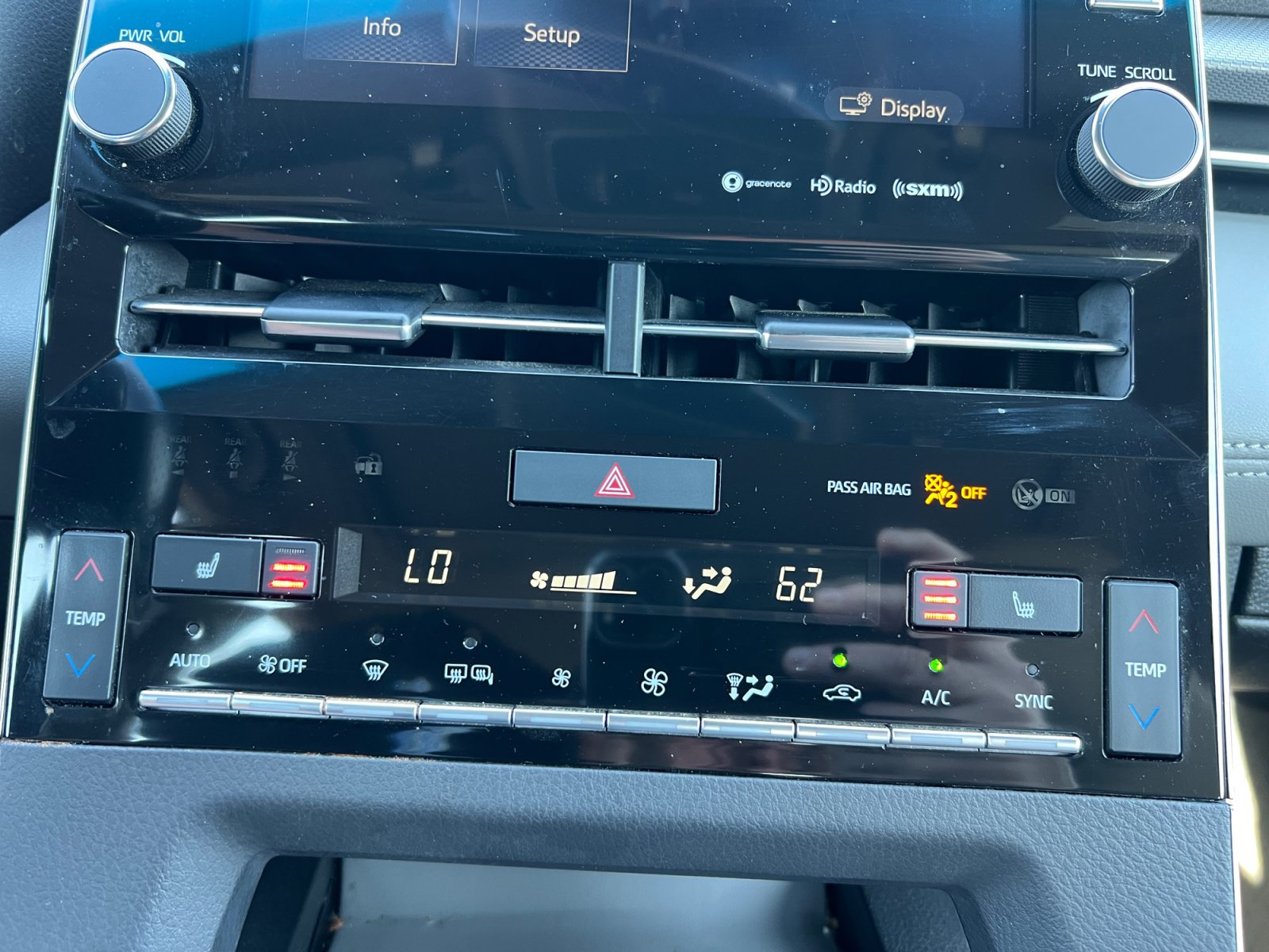 Used 2019 Toyota Avalon XSE FWD image 15