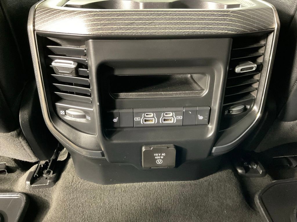Used 2021 RAM 1500 Limited w/ Body Color Bumper Group image 17