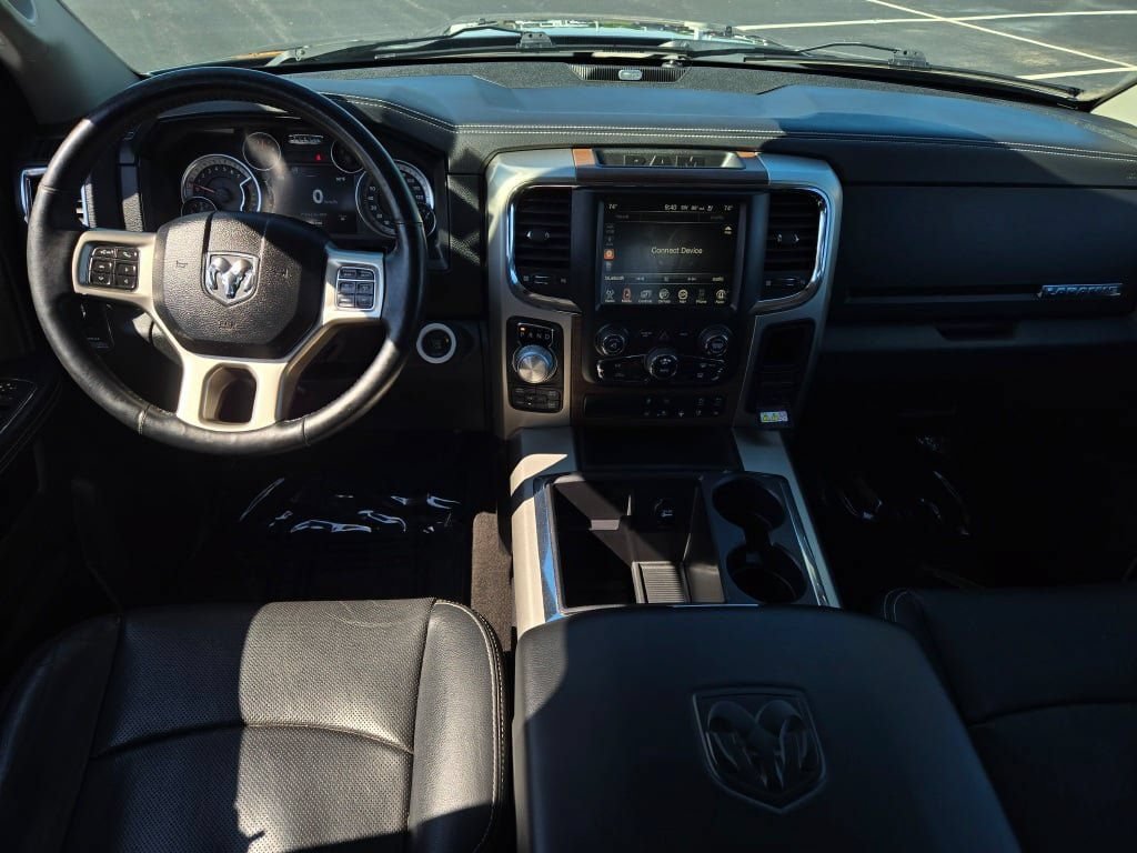 Used 2014 RAM 1500 Laramie w/ Convenience Group AWD/4WD image 19