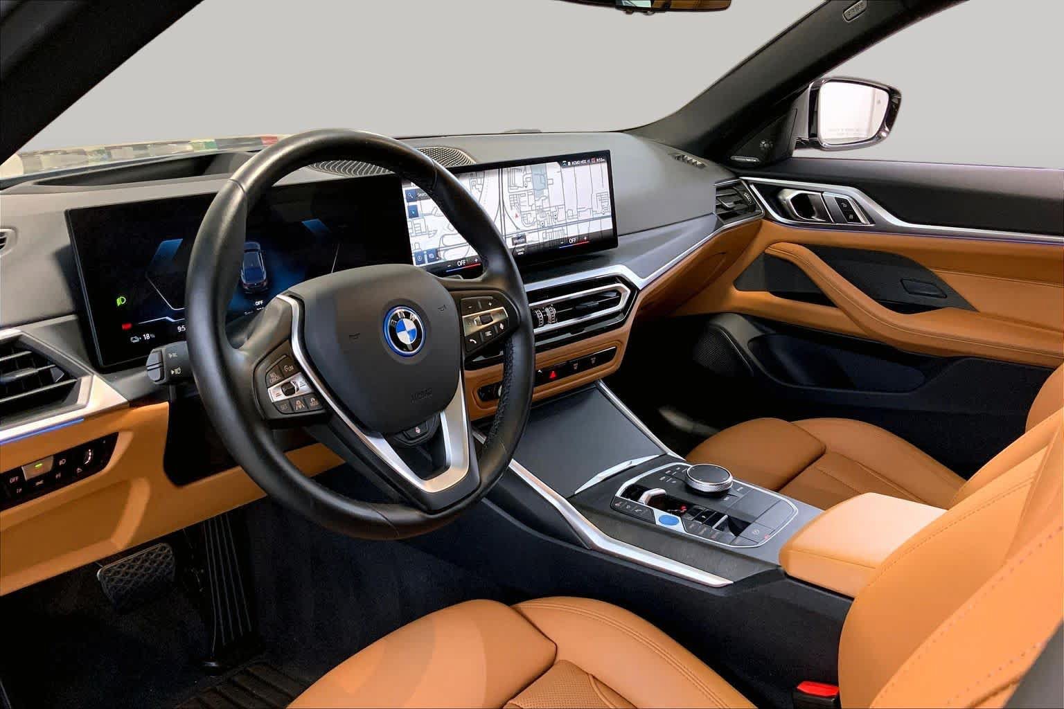 Used 2023 BMW i4 eDrive40 RWD image 17